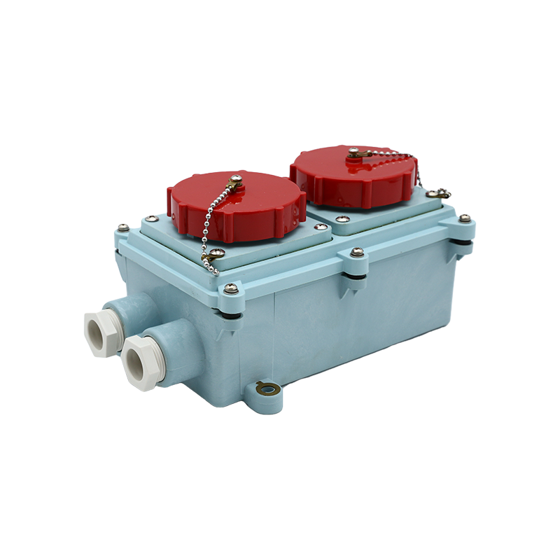 เต้ารับกันน้ำทางทะเล-792768